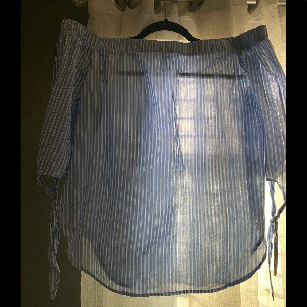Off shoulder Blouse